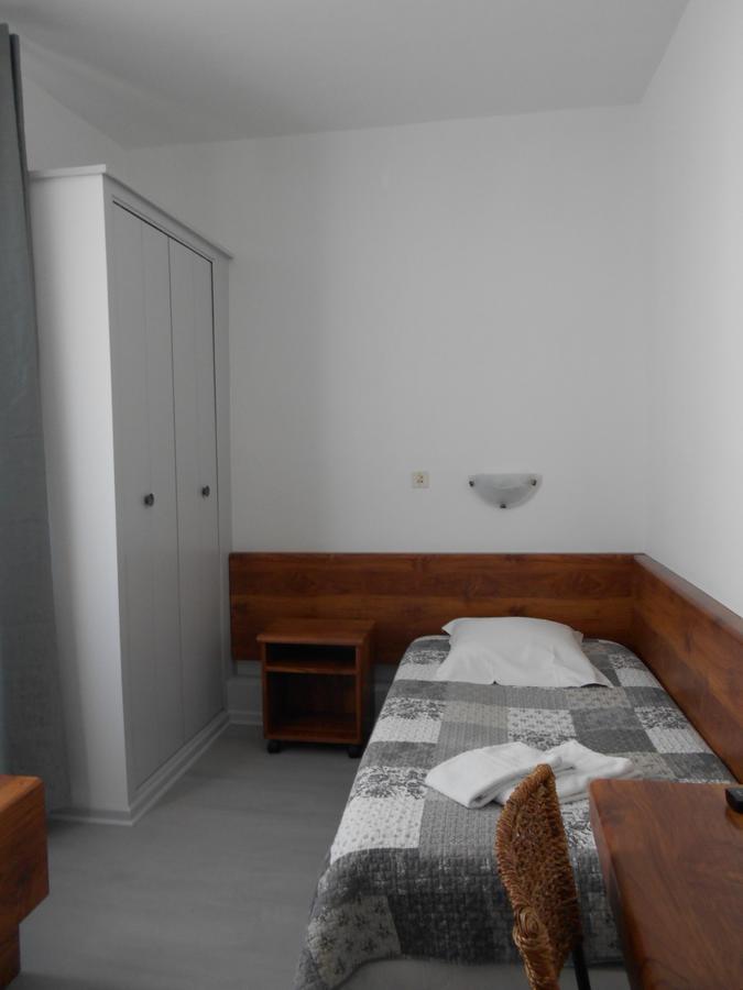 Hotel Du Jura Audincourt Esterno foto